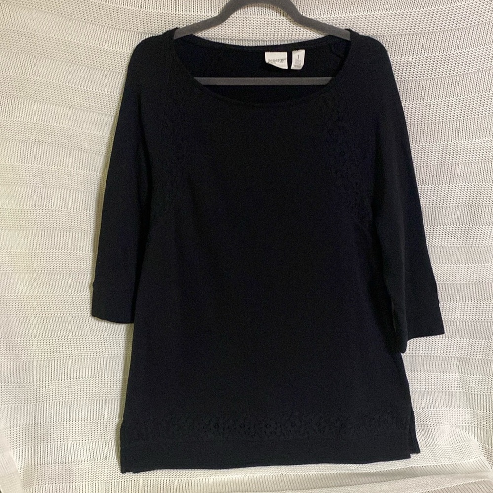 Chico’s Zenergy Size 1 Medium Cotton with lace details
